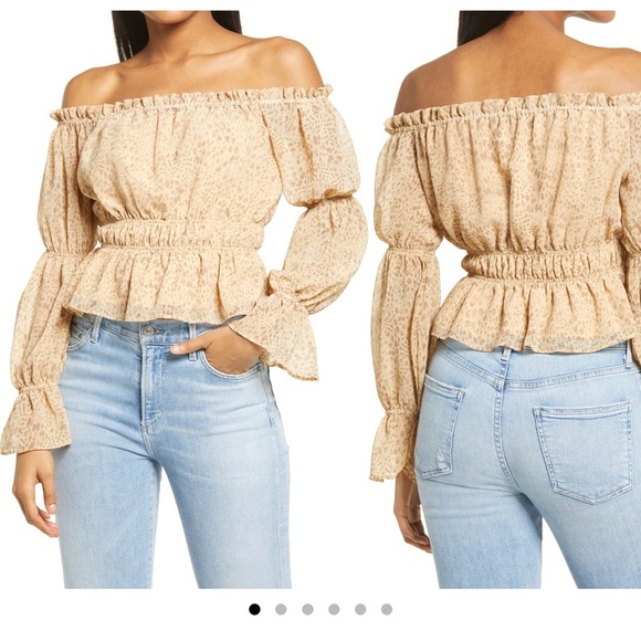 NWOT Womens Off The Shoulder Top size M - Picture 3 of 6